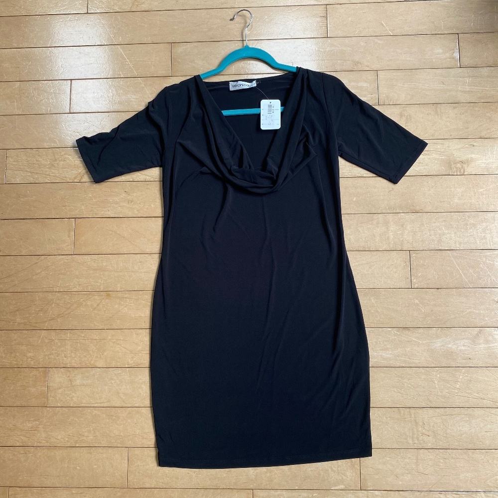 NWT Veronica M. Women’s Poly Spandex Bodycon Scoop Front Black Dress Medium